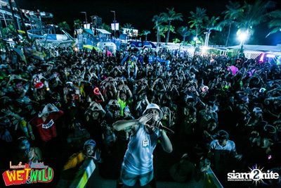 Wet & Wild 2015 ที่ ซานโตรินี่ วอเตอร์ แฟนตาซี (อัลบั้มที่ 1) — photo 118