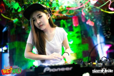 Wet & Wild 2015 ที่ ซานโตรินี่ วอเตอร์ แฟนตาซี (อัลบั้มที่ 1) — photo 294