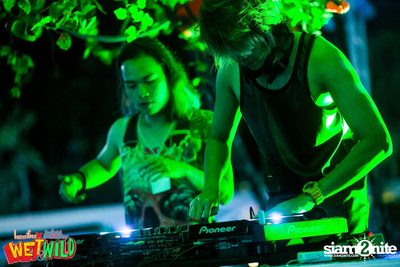 Wet & Wild 2015 ที่ ซานโตรินี่ วอเตอร์ แฟนตาซี (อัลบั้มที่ 1) — photo 317