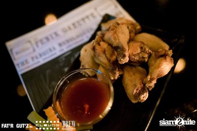 Seenspace Invasion ที่ร้าน Clouds, Fat'R Gut'z และ BREW Beers & Ciders — photo 27
