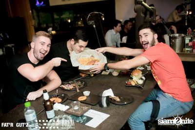 Seenspace Invasion ที่ร้าน Clouds, Fat'R Gut'z และ BREW Beers & Ciders — photo 49