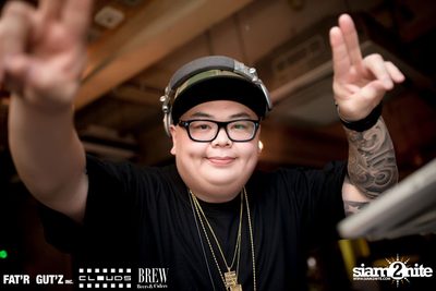 Seenspace Invasion ที่ร้าน Clouds, Fat'R Gut'z และ BREW Beers & Ciders — photo 61
