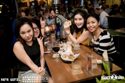 Seenspace Invasion ที่ร้าน Clouds, Fat'R Gut'z และ BREW Beers & Ciders — photo 66