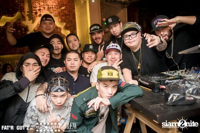 Seenspace Invasion ที่ร้าน Clouds, Fat'R Gut'z และ BREW Beers & Ciders — photo 80