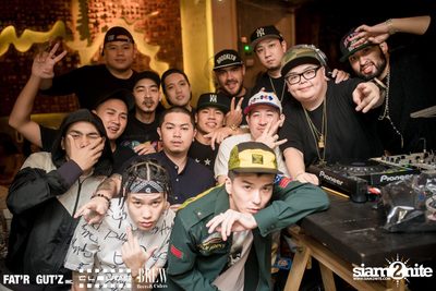 Seenspace Invasion ที่ร้าน Clouds, Fat'R Gut'z และ BREW Beers & Ciders — photo 81