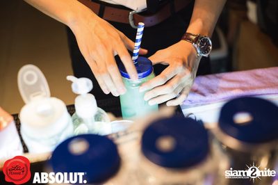 Absolut presents La Femme Drink Society at 7th Street — photo 15
