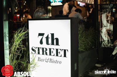 Absolut presents La Femme Drink Society at 7th Street — photo 28
