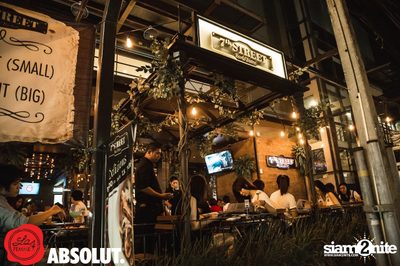 Absolut presents La Femme Drink Society at 7th Street — photo 30