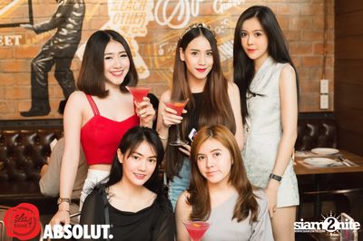 Absolut presents La Femme Drink Society at 7th Street — photo 42