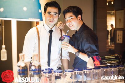 Absolut presents La Femme Drink Society at 7th Street — photo 59