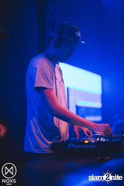 Friday Night at NOXS Bangkok, Ekamai-Raminthra — photo 28