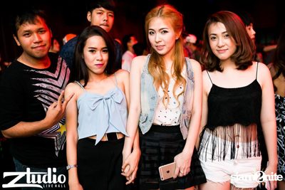 Grey Goose นำเสนอ TGIF : TV Noise ที่ สตูดิโอ ไลฟ์ ฮอลล์ — photo 12