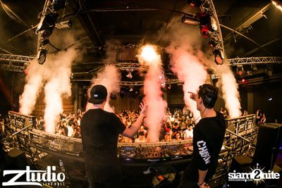 Grey Goose นำเสนอ TGIF : TV Noise ที่ สตูดิโอ ไลฟ์ ฮอลล์ — photo 31