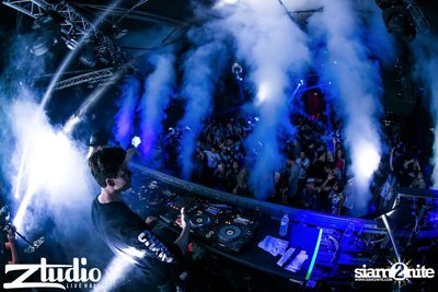 Grey Goose นำเสนอ TGIF : TV Noise ที่ สตูดิโอ ไลฟ์ ฮอลล์ — photo 45
