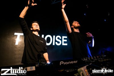 Grey Goose นำเสนอ TGIF : TV Noise ที่ สตูดิโอ ไลฟ์ ฮอลล์ — photo 74