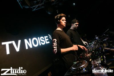 Grey Goose นำเสนอ TGIF : TV Noise ที่ สตูดิโอ ไลฟ์ ฮอลล์ — photo 88