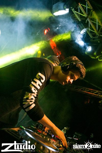 Grey Goose นำเสนอ TGIF : TV Noise ที่ สตูดิโอ ไลฟ์ ฮอลล์ — photo 91