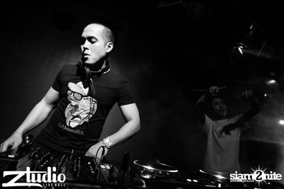 Grey Goose นำเสนอ TGIF : TV Noise ที่ สตูดิโอ ไลฟ์ ฮอลล์ — photo 129
