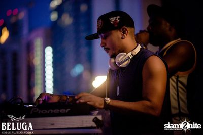 Pool Party with Tall Sasha & Ornny at Radisson Blu Plaza — photo 9