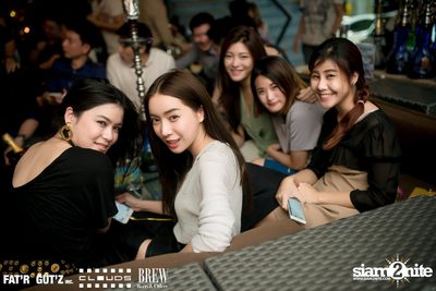 Seenspace Invasion ที่ร้าน Clouds, Fat'R Gut'z และ BREW Beers & Ciders — photo 32