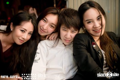 Seenspace Invasion ที่ร้าน Clouds, Fat'R Gut'z และ BREW Beers & Ciders — photo 37