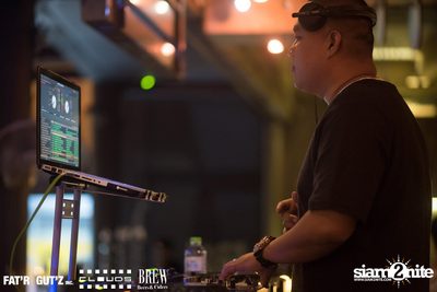 Seenspace Invasion ที่ร้าน Clouds, Fat'R Gut'z และ BREW Beers & Ciders — photo 87
