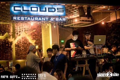 Seenspace Invasion ที่ร้าน Clouds, Fat'R Gut'z และ BREW Beers & Ciders — photo 111