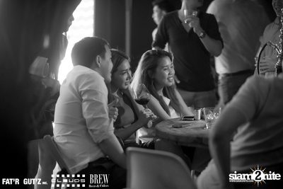 Seenspace Invasion ที่ร้าน Clouds, Fat'R Gut'z และ BREW Beers & Ciders — photo 112