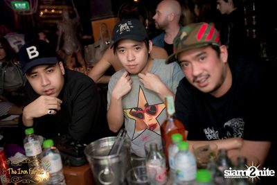 Tony Touch ที่ ดิ ไอร่อน แฟรี่, สุขุมวิท ซอย 55 — photo 28