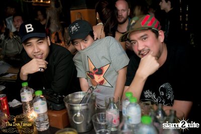 Tony Touch ที่ ดิ ไอร่อน แฟรี่, สุขุมวิท ซอย 55 — photo 29