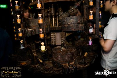 Tony Touch ที่ ดิ ไอร่อน แฟรี่, สุขุมวิท ซอย 55 — photo 31