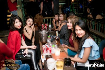 Tony Touch ที่ ดิ ไอร่อน แฟรี่, สุขุมวิท ซอย 55 — photo 42