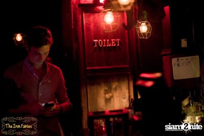 Tony Touch ที่ ดิ ไอร่อน แฟรี่, สุขุมวิท ซอย 55 — photo 147