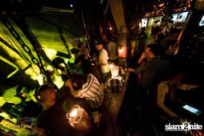 Tony Touch ที่ ดิ ไอร่อน แฟรี่, สุขุมวิท ซอย 55 — photo 184