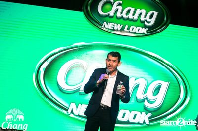 Chang Drinking Water - Chang New Look at EmQuartier — photo 23