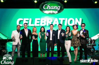 Chang Drinking Water - Chang New Look at EmQuartier — photo 26