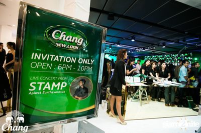 Chang Drinking Water - Chang New Look at EmQuartier — photo 45