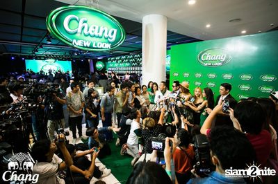 Chang Drinking Water - Chang New Look at EmQuartier — photo 53
