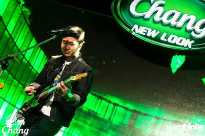 Chang Drinking Water - Chang New Look at EmQuartier — photo 62