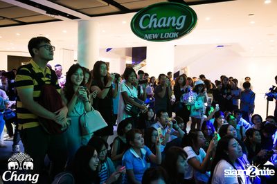 Chang Drinking Water - Chang New Look at EmQuartier — photo 76