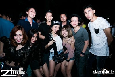Grey Goose นำเสนอ TGIF : Lucky Date ที่ สตูดิโอ ไลฟ์ ฮอลล์ — photo 10