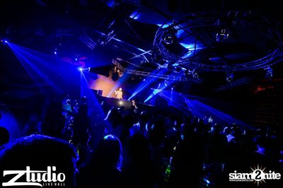 Grey Goose นำเสนอ TGIF : Lucky Date ที่ สตูดิโอ ไลฟ์ ฮอลล์ — photo 74