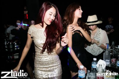 Grey Goose นำเสนอ TGIF : Lucky Date ที่ สตูดิโอ ไลฟ์ ฮอลล์ — photo 85