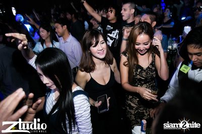 Grey Goose นำเสนอ TGIF : Lucky Date ที่ สตูดิโอ ไลฟ์ ฮอลล์ — photo 89