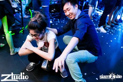 Grey Goose นำเสนอ TGIF : Lucky Date ที่ สตูดิโอ ไลฟ์ ฮอลล์ — photo 110