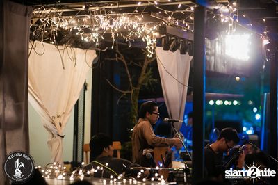 คอนเสิร์ต Greasy Cafe ที่ ไวลด์ แรบบิท, พหลโยธิน ซอย 19/1 — photo 9