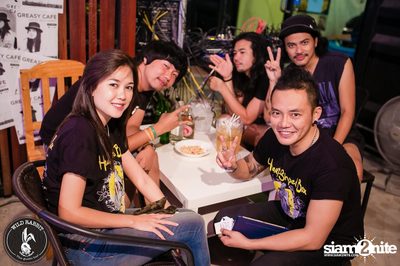 คอนเสิร์ต Greasy Cafe ที่ ไวลด์ แรบบิท, พหลโยธิน ซอย 19/1 — photo 17