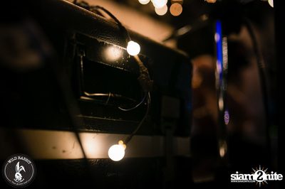 คอนเสิร์ต Greasy Cafe ที่ ไวลด์ แรบบิท, พหลโยธิน ซอย 19/1 — photo 62