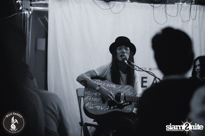 คอนเสิร์ต Greasy Cafe ที่ ไวลด์ แรบบิท, พหลโยธิน ซอย 19/1 — photo 85