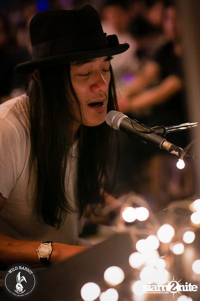 คอนเสิร์ต Greasy Cafe ที่ ไวลด์ แรบบิท, พหลโยธิน ซอย 19/1 — photo 102